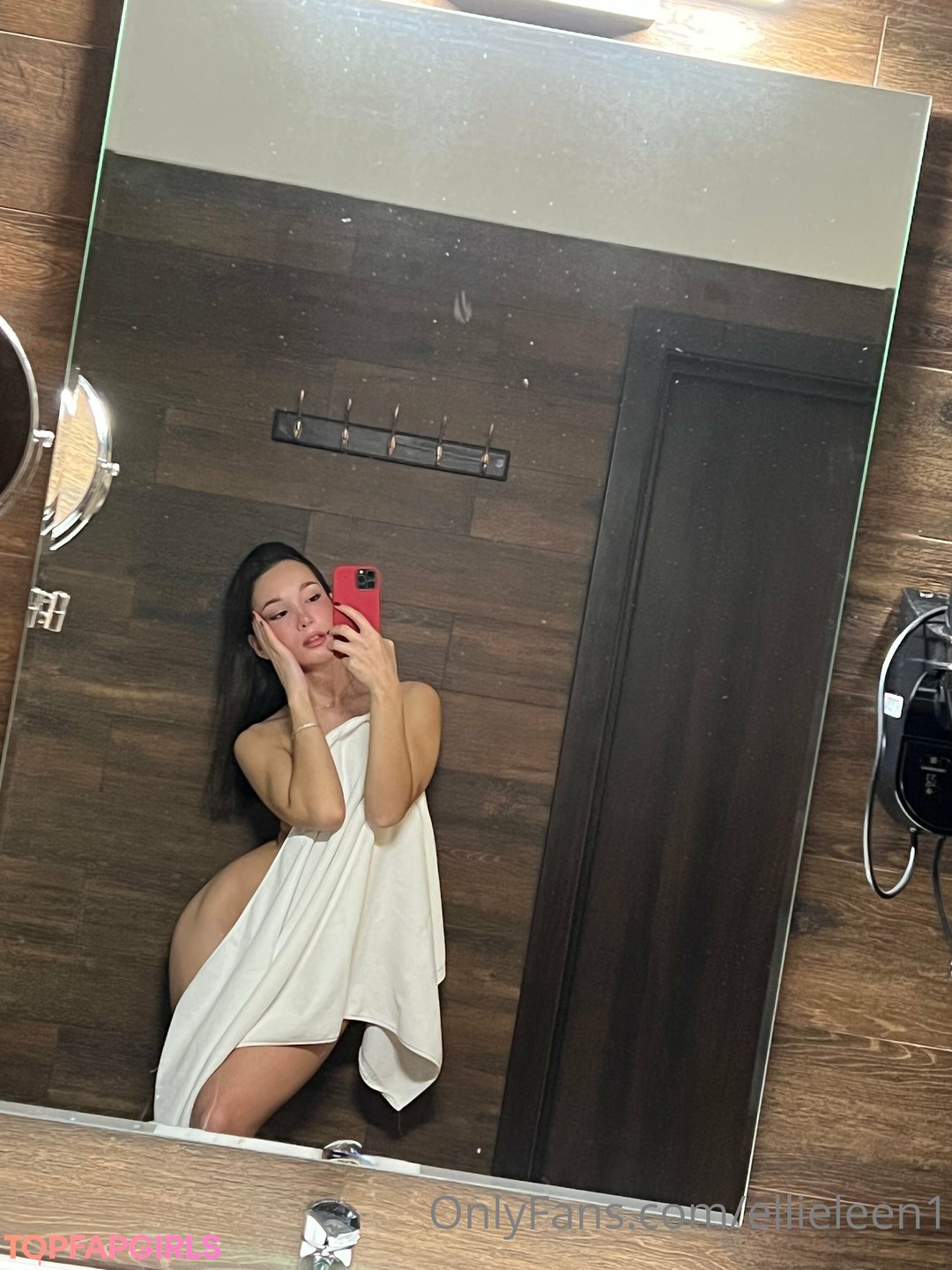 Photo nue de fuite OnlyFans de Ellieleen #149