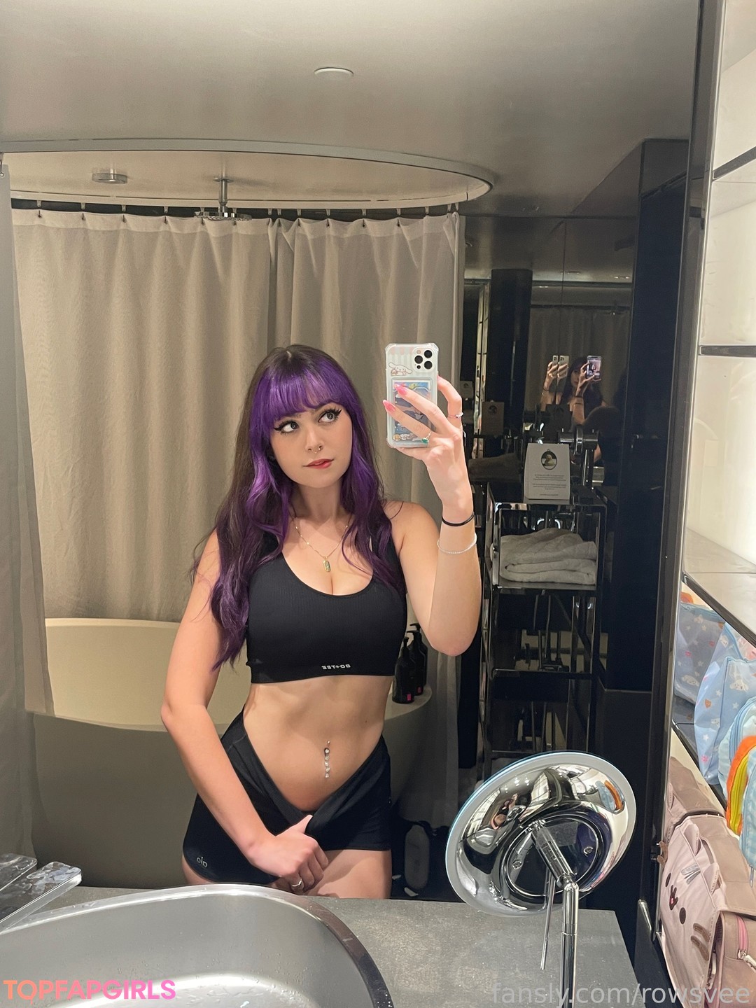 Photo nue de fuite OnlyFans de Rowsvee #1365