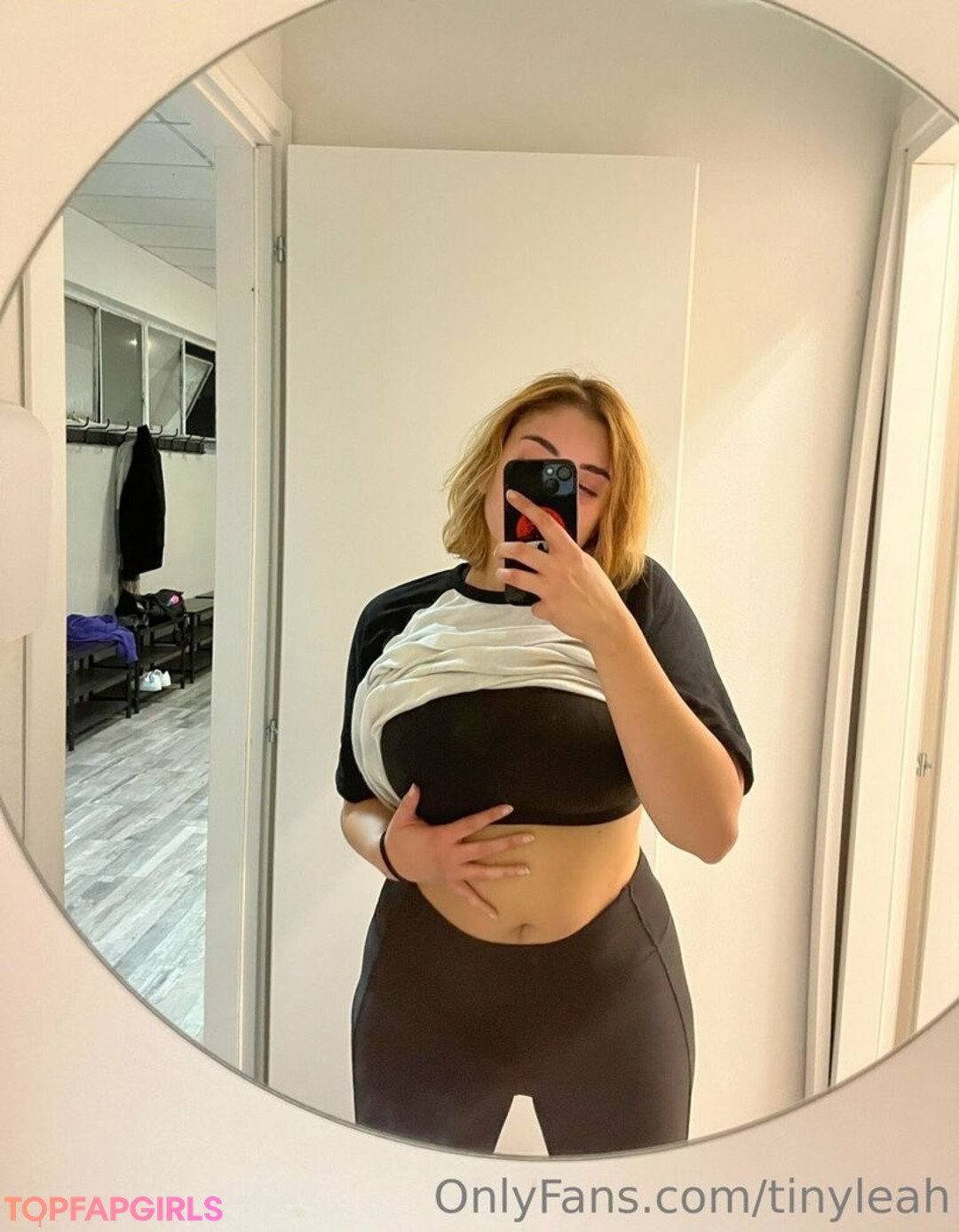 Photo nue de fuite OnlyFans de Tinyleah #137