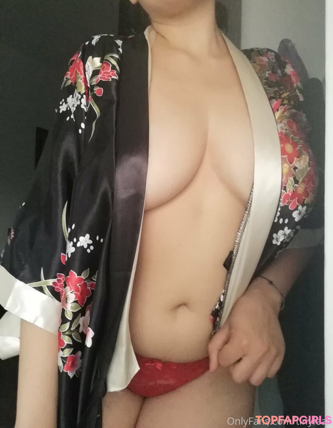 Photo nue de fuite OnlyFans de Tinyleah #206