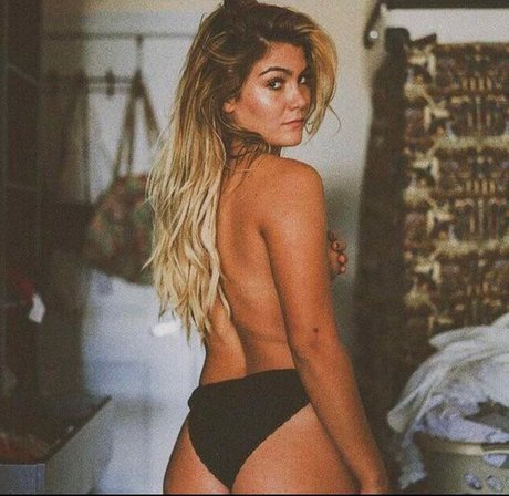 Tori_Deal