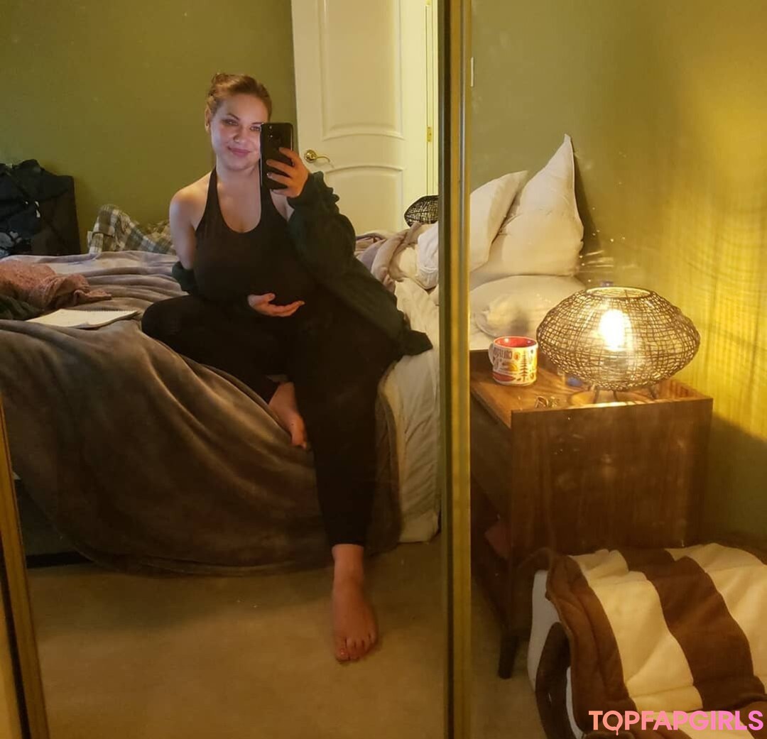 Photo nue de fuite OnlyFans de Mal Malloy #209
