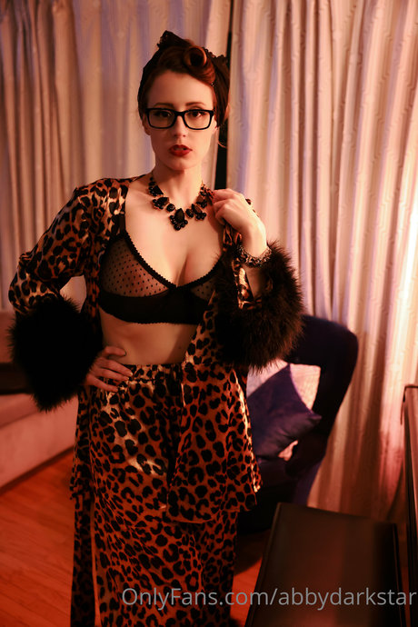 Abby Dark star
