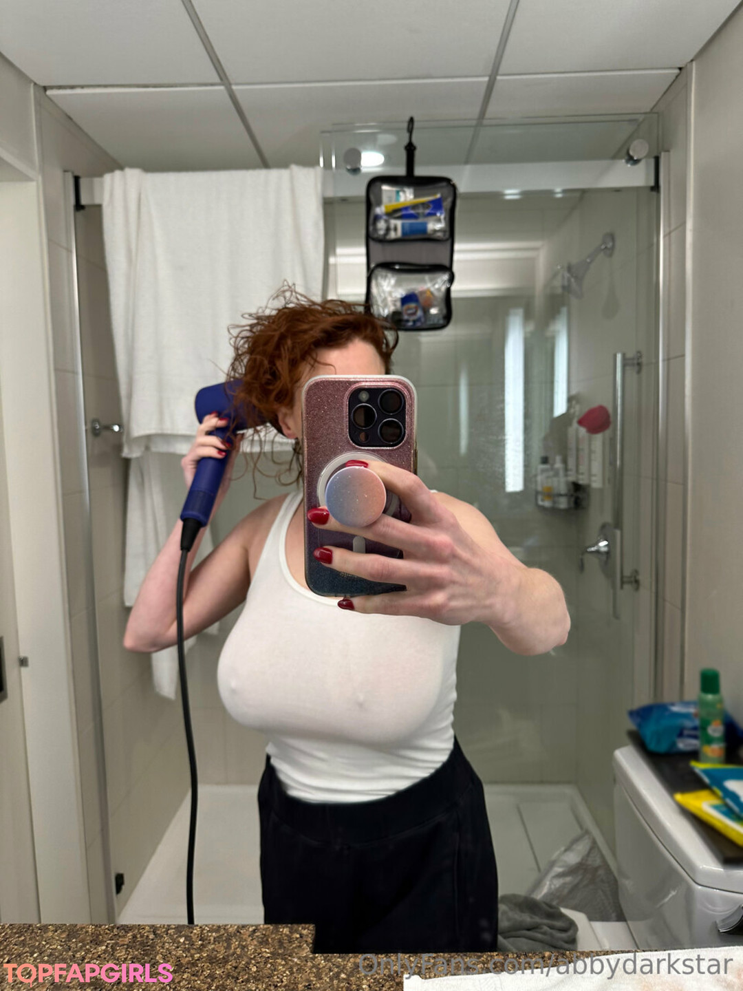 Photo nue de fuite OnlyFans de Abby Dark Star #789