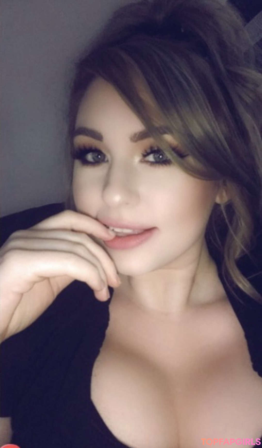 Photo nue de fuite OnlyFans de Ophelia O #55