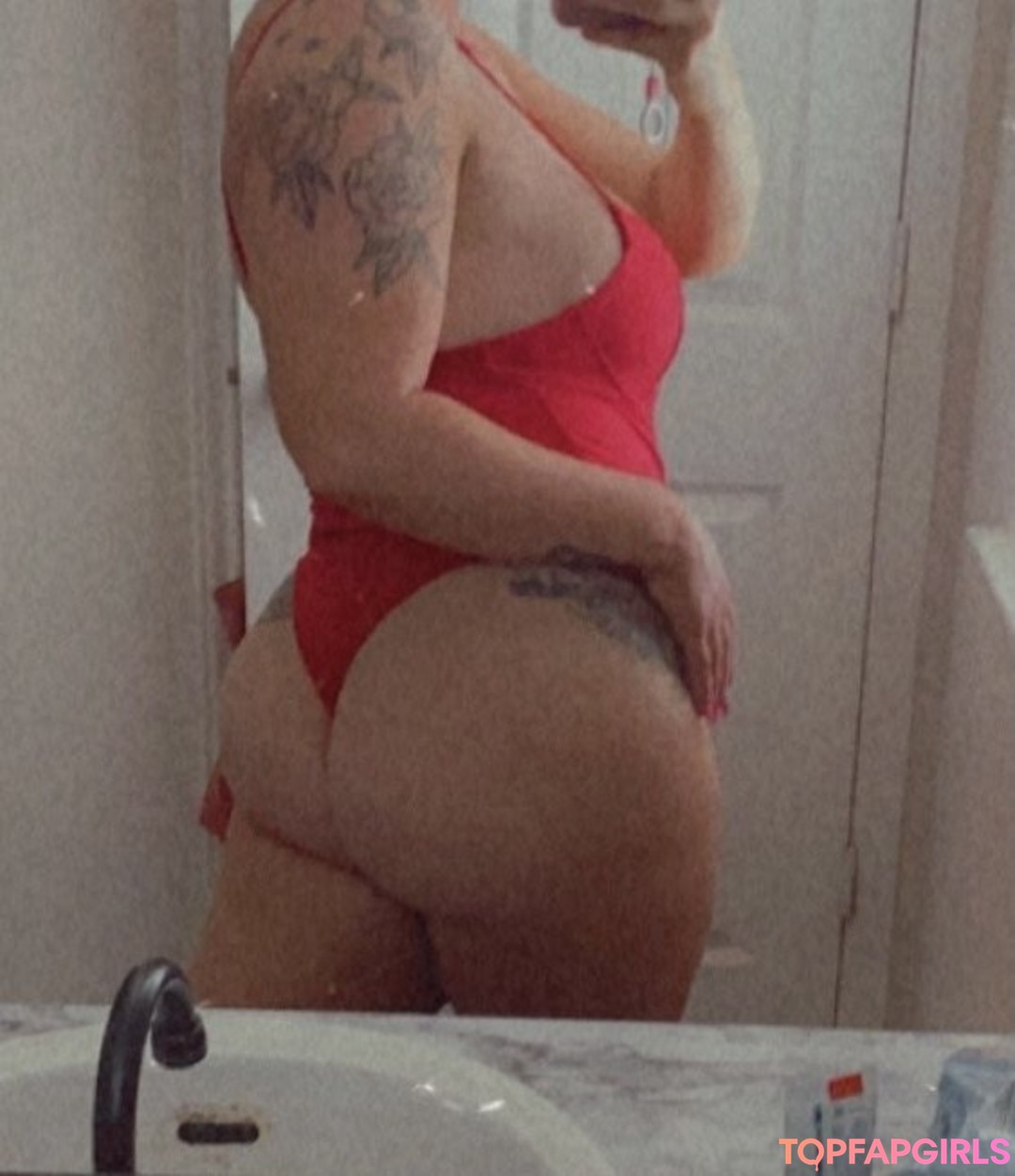 Photo nue de fuite OnlyFans de Ophelia O #6