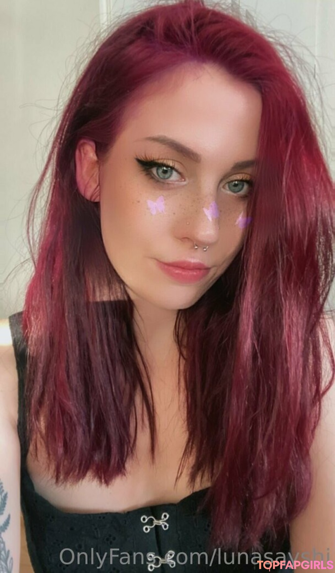 Photo nue de fuite OnlyFans de Lunasayshi #26