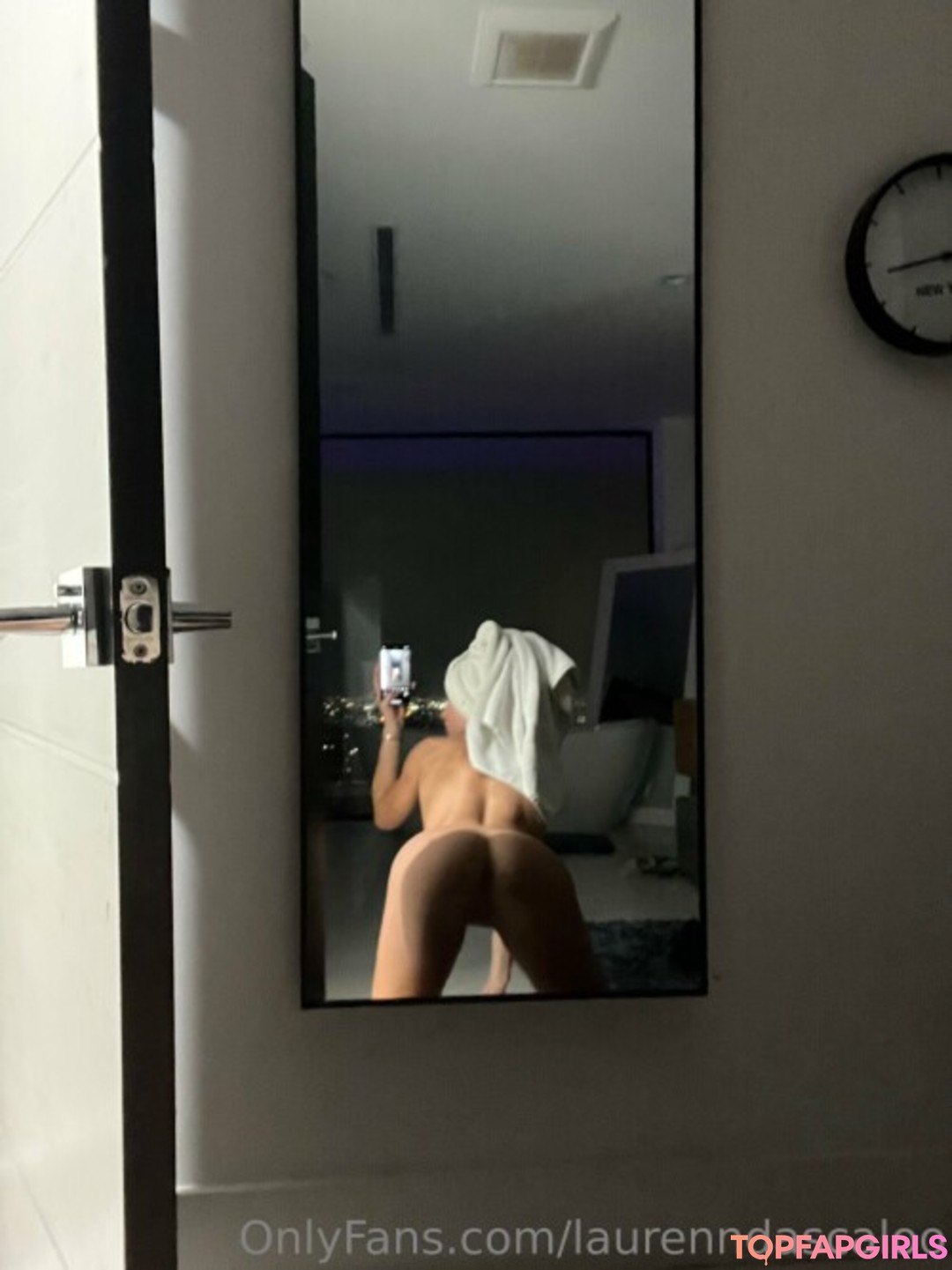 Photo nue de fuite OnlyFans de Lauren Dascalo #241