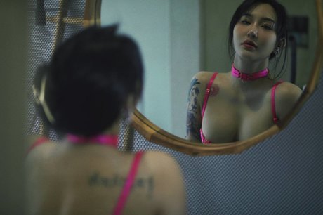 Hitomi Songyuxin