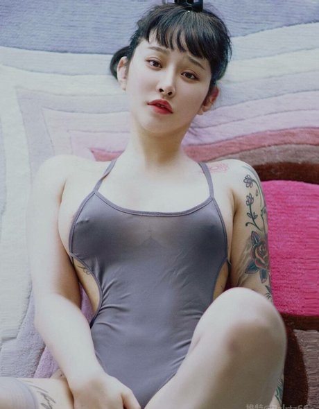 Hitomi Songyuxin