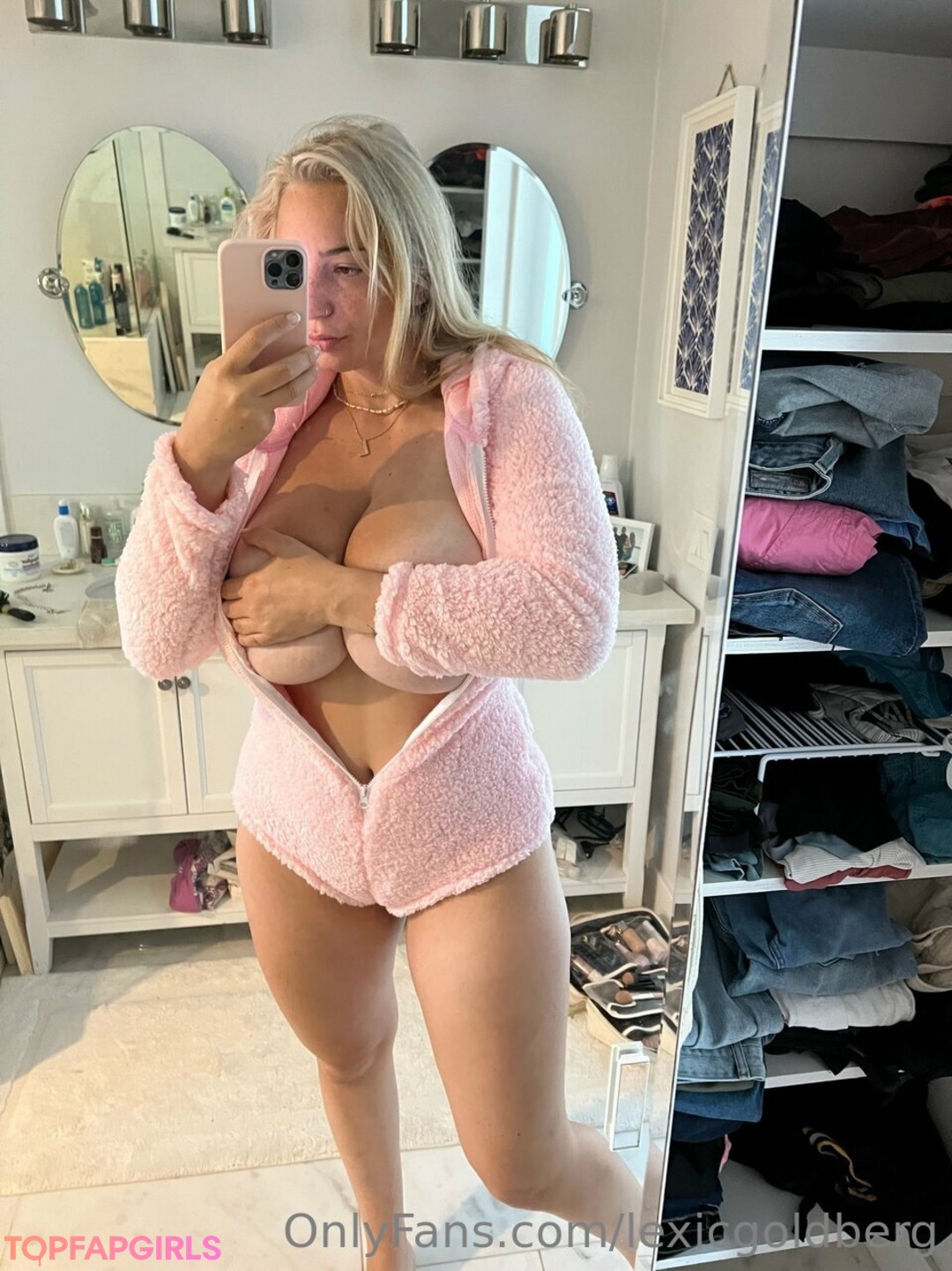 Photo nue de fuite OnlyFans de Lexi Cayla #175