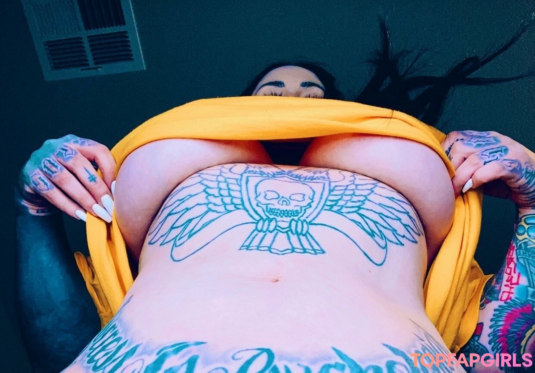 Photo nue de fuite OnlyFans de Erika Doom #33