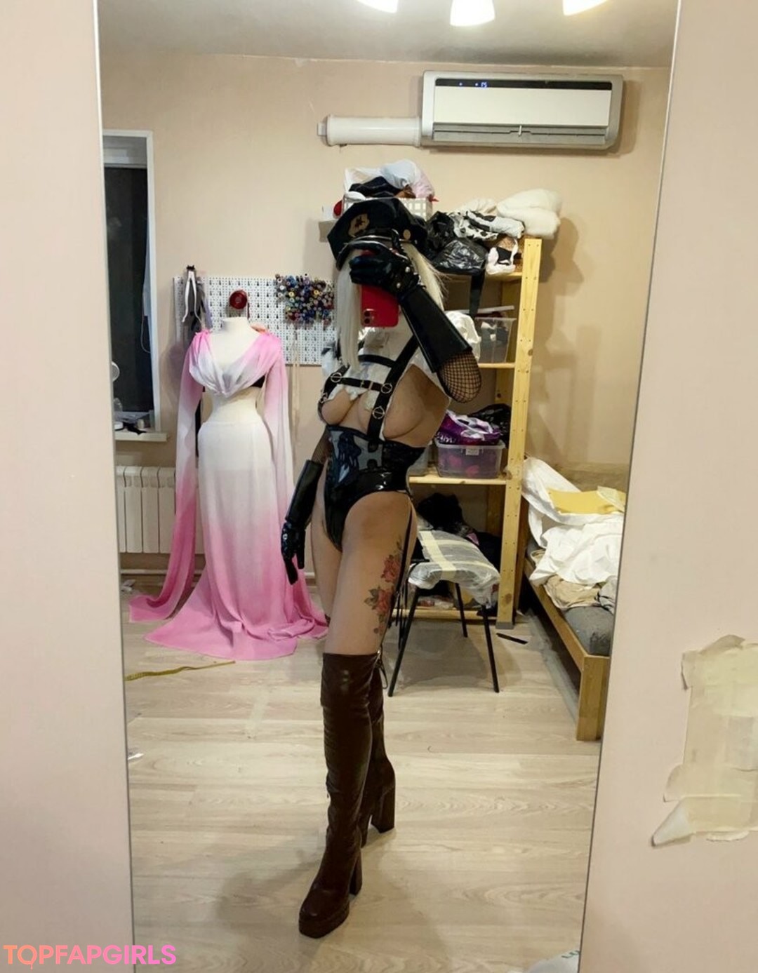 Photo nue de fuite OnlyFans de Mercurygin #184