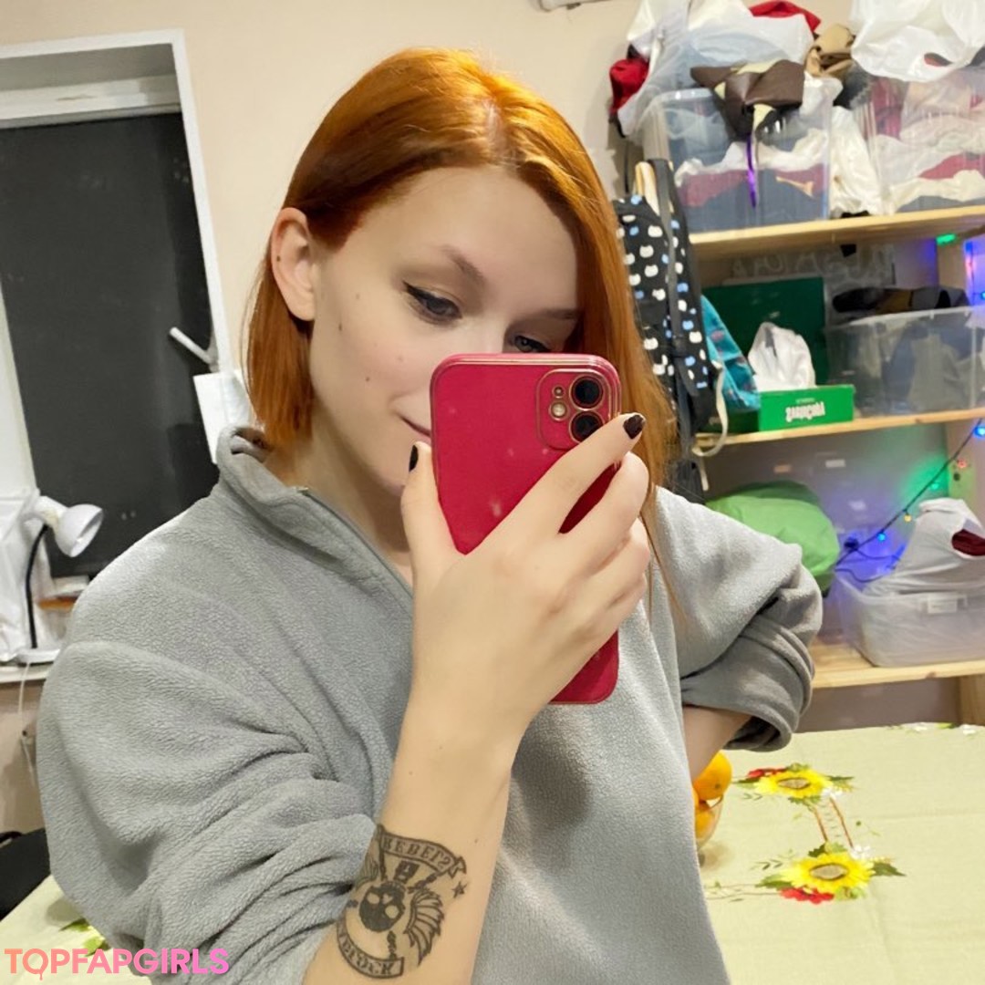 Photo nue de fuite OnlyFans de Mercurygin #79