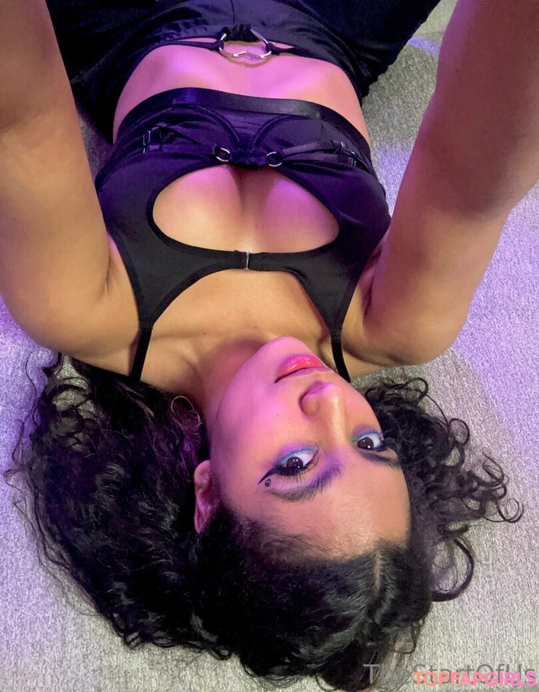 Photo nue de fuite OnlyFans de The Start Of Us #203