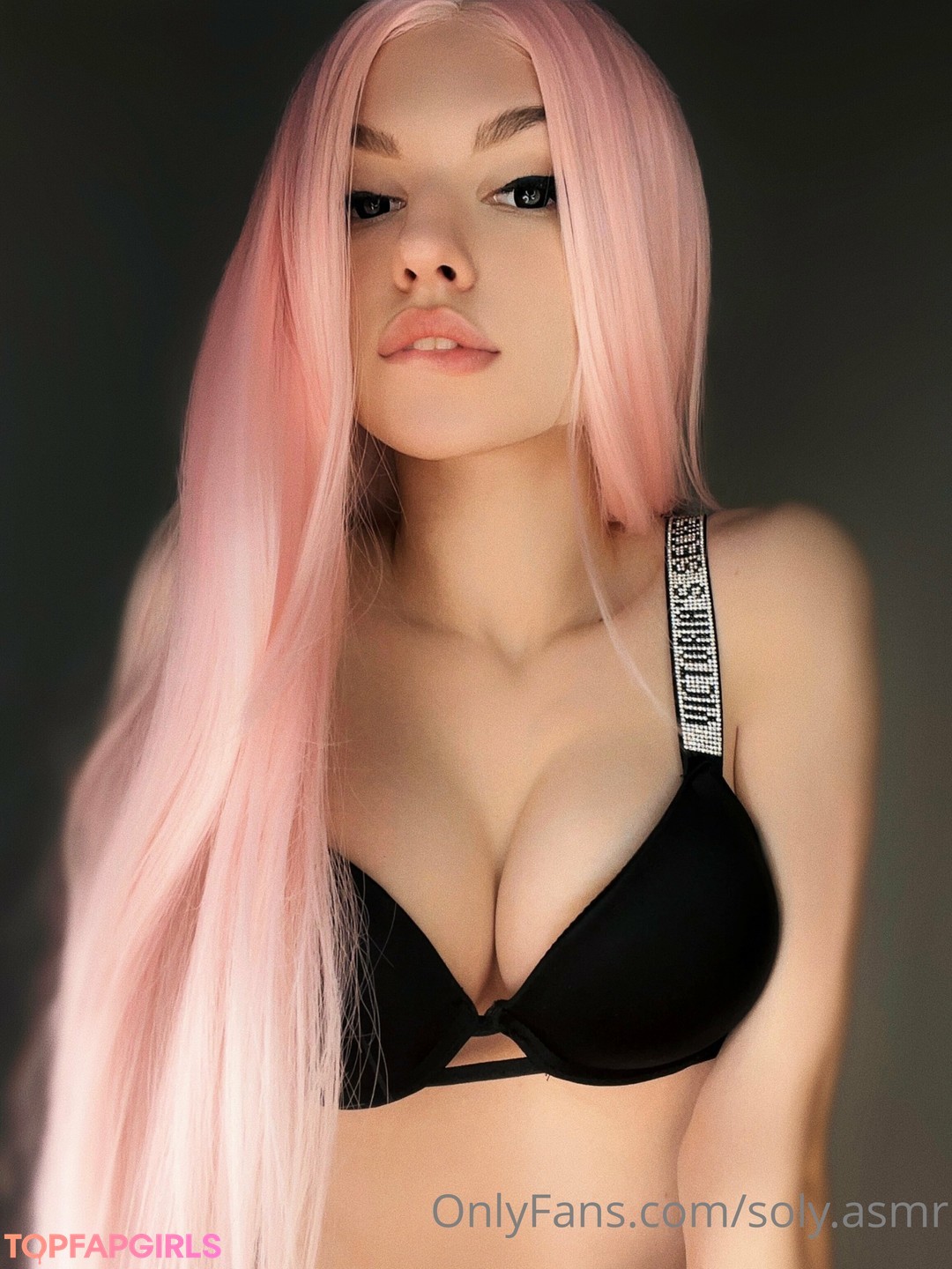 Photo nue de fuite OnlyFans de Soly Asmr #272