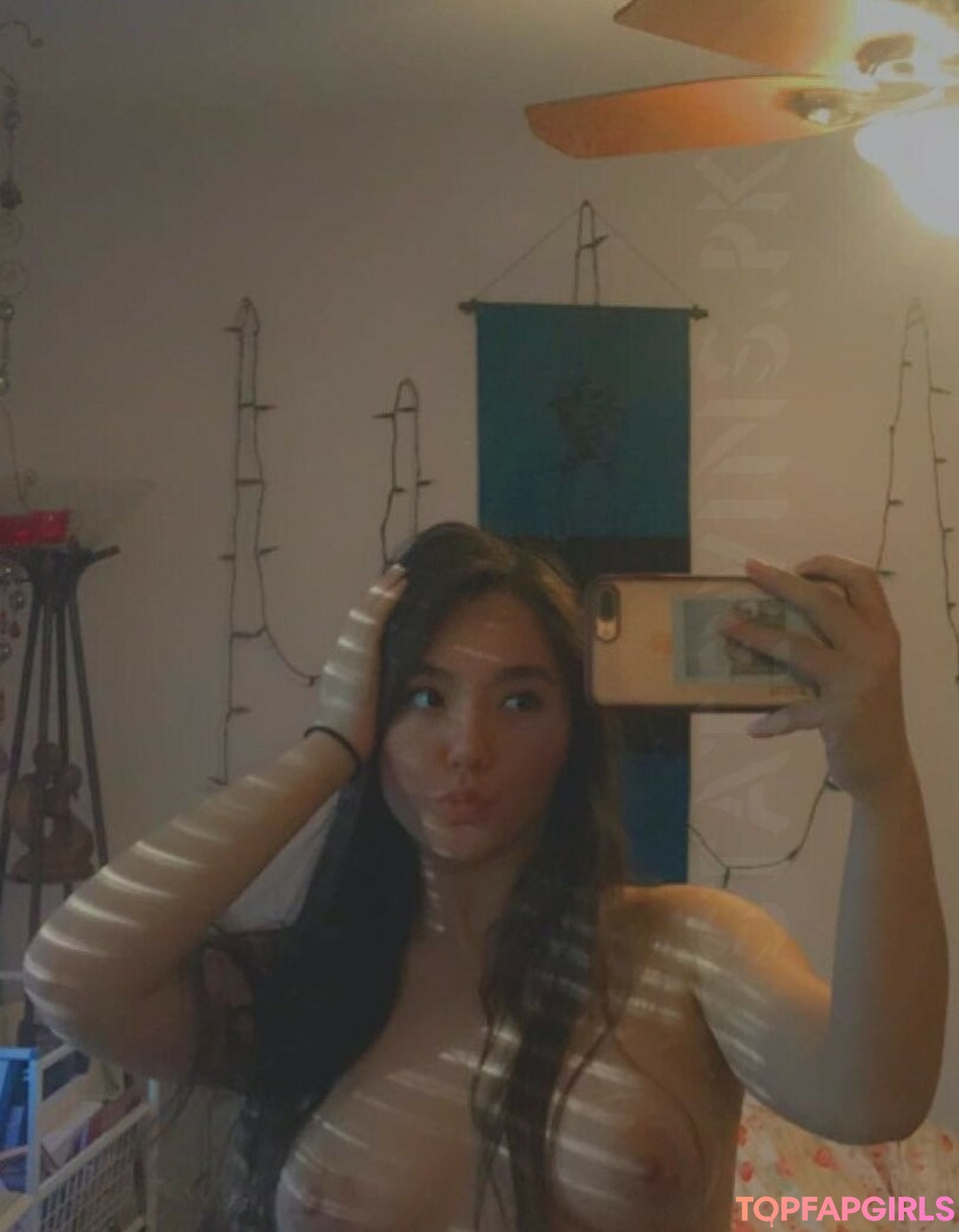 Photo nue de fuite OnlyFans de Eliza Chau #143