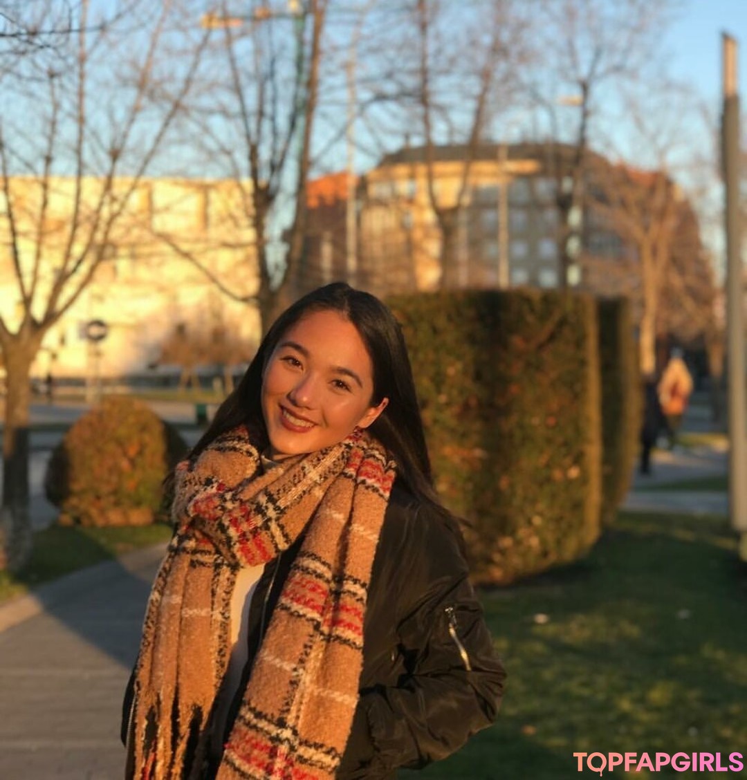 Photo nue de fuite OnlyFans de Eliza Chau #255
