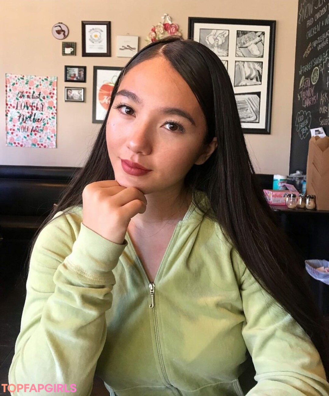 Photo nue de fuite OnlyFans de Eliza Chau #294