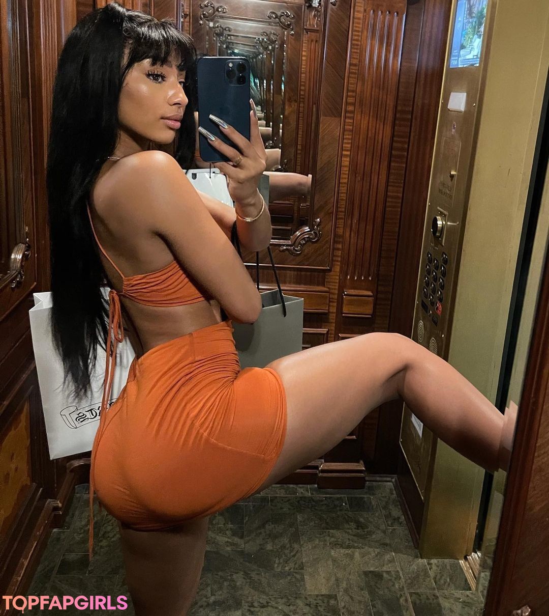 Photo nue de fuite OnlyFans de Rubixrose #262