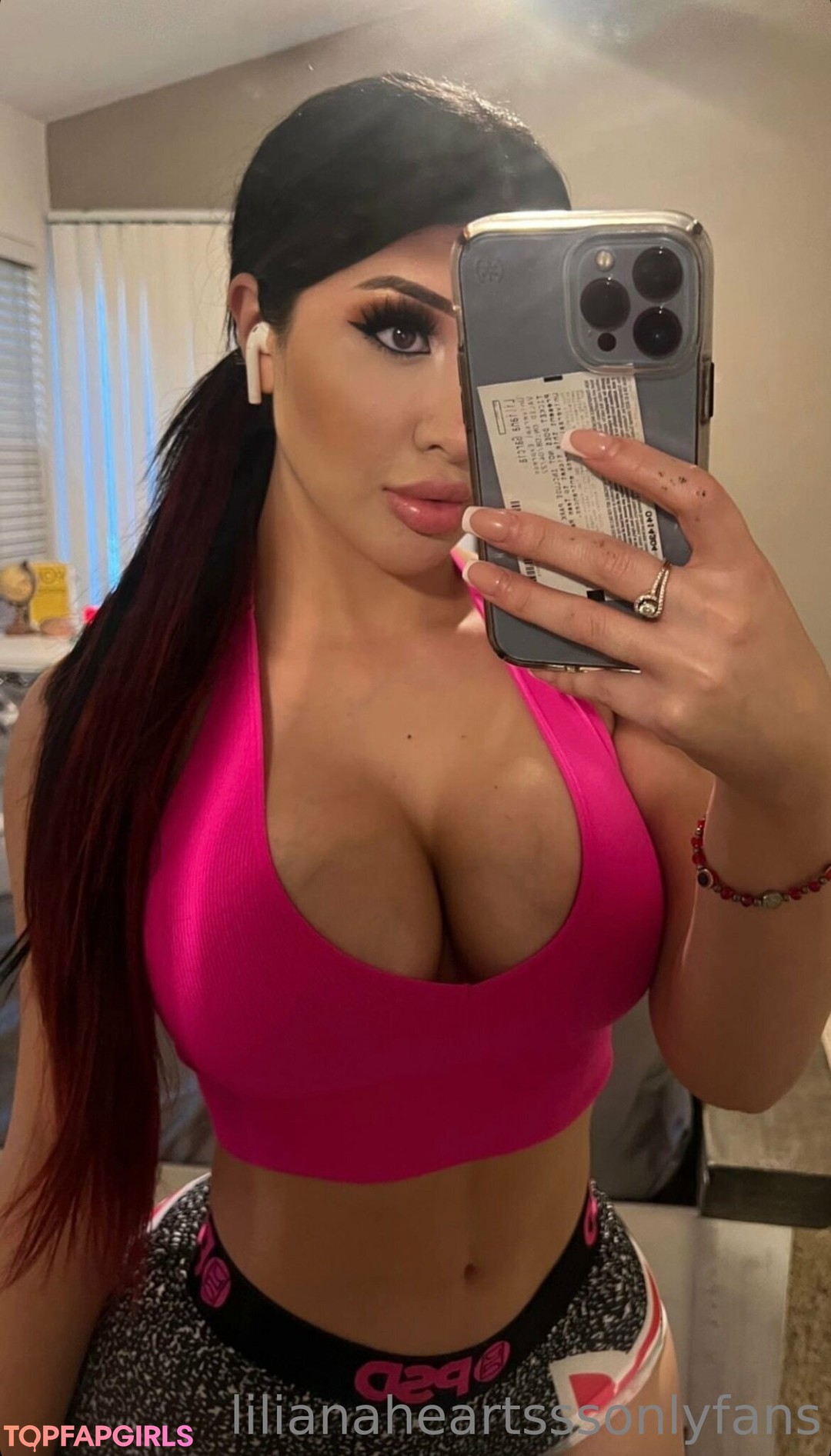 Photo nue de fuite OnlyFans de Lilianaheartsss #378
