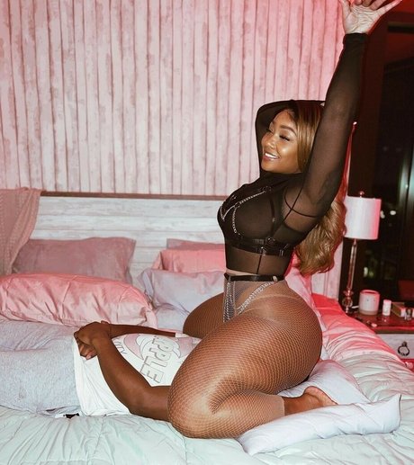 Photo nue de fuite OnlyFans de Eatmahkandy