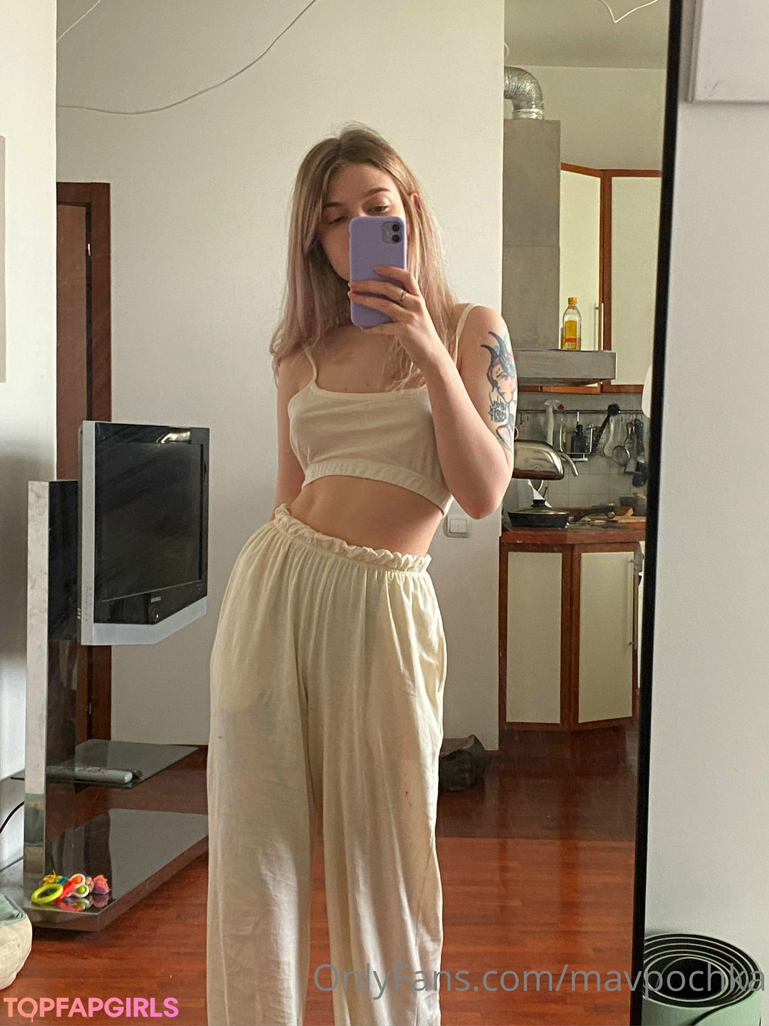 Photo nue de fuite OnlyFans de Mavpochka #217