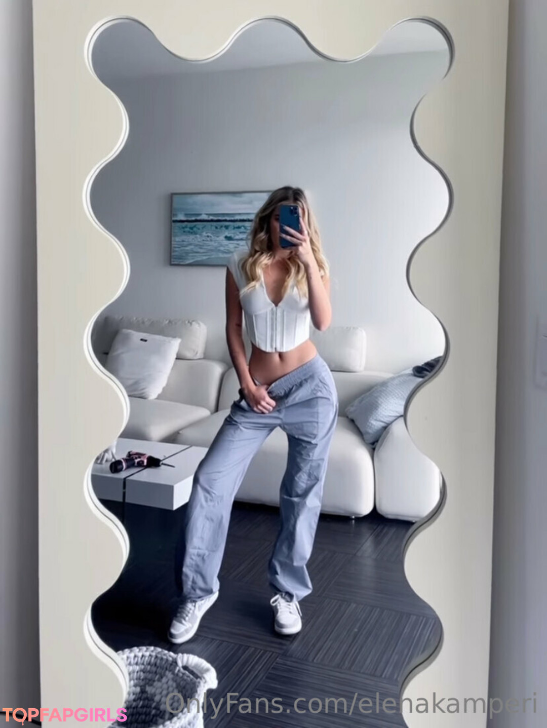 Photo nue de fuite OnlyFans de Elena Kamperi #254