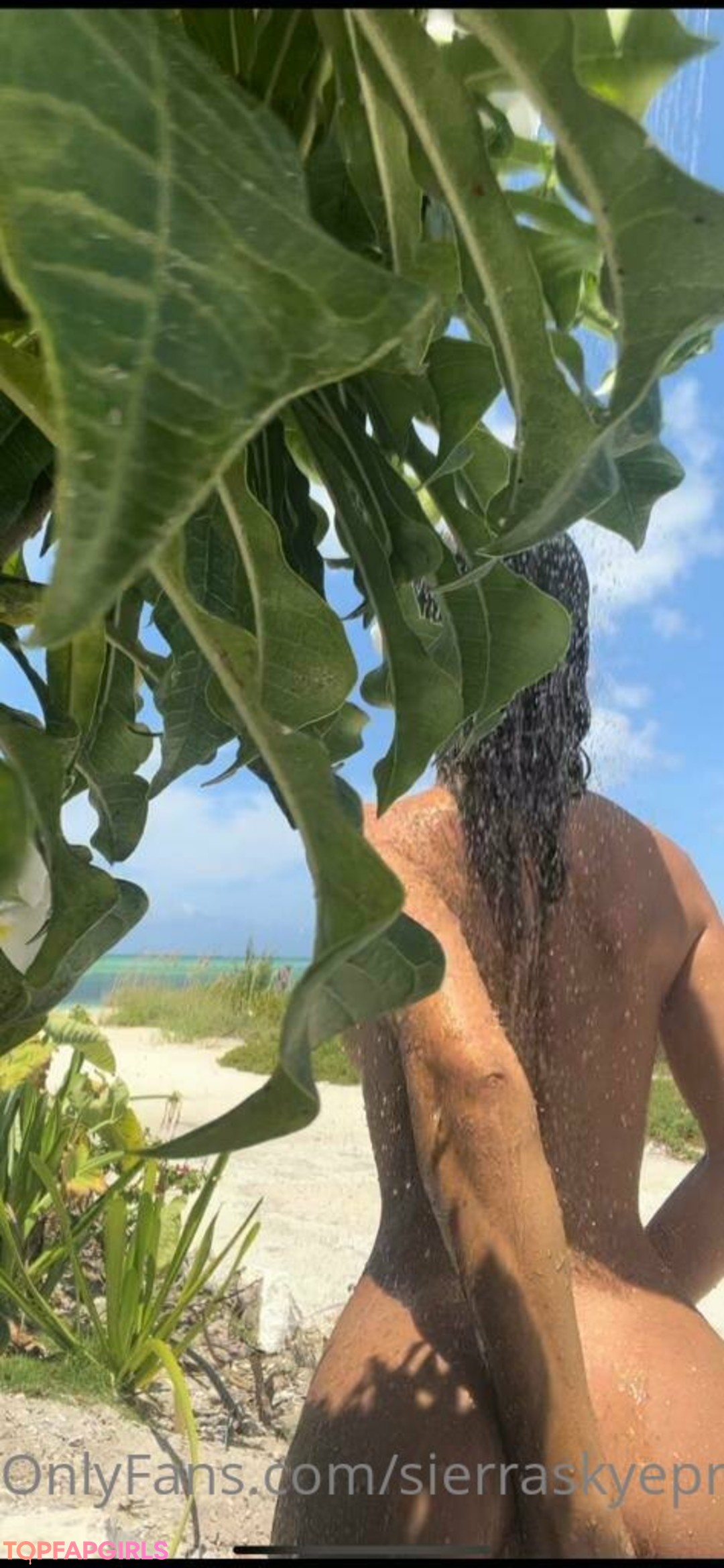 Photo nue de fuite OnlyFans de Sierra Skye #48