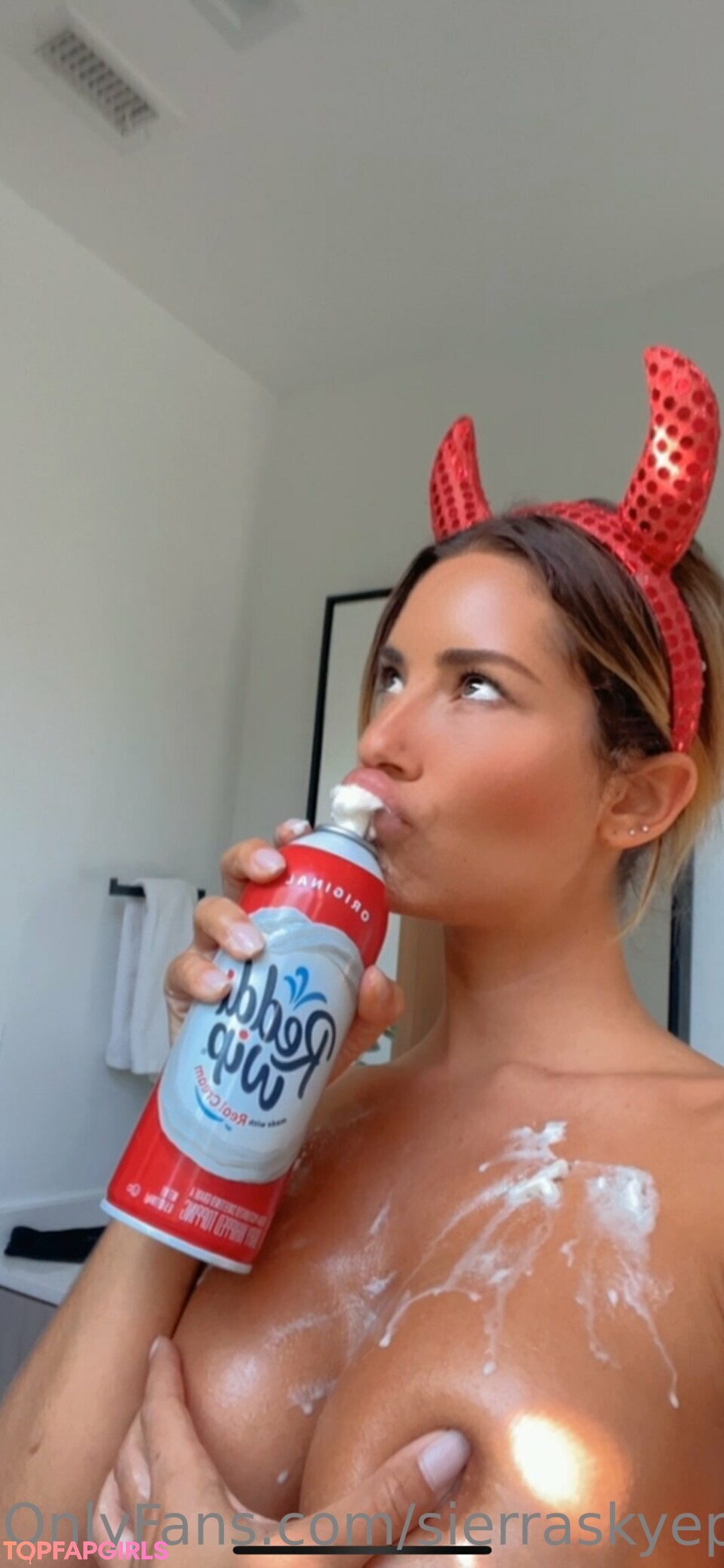 Photo nue de fuite OnlyFans de Sierra Skye #79