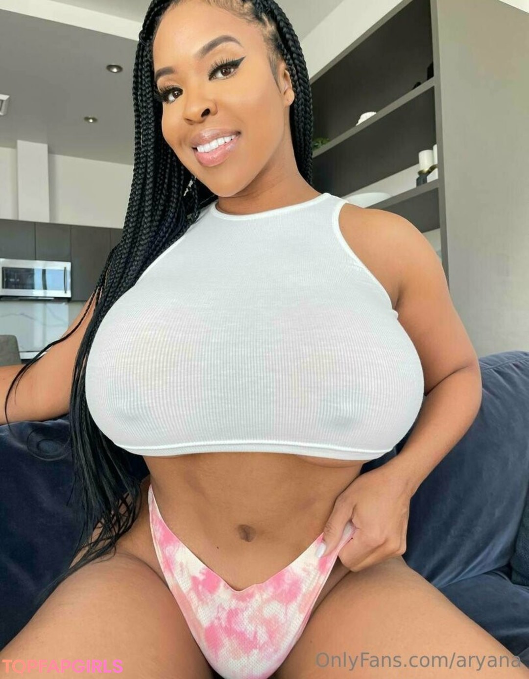 Photo nue de fuite OnlyFans de Aryana #618