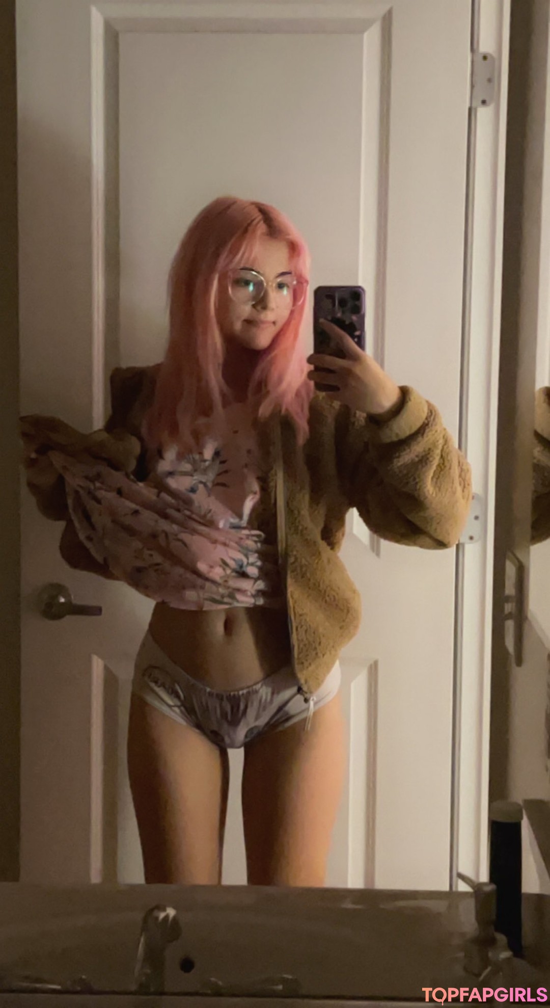 Photo nue de fuite OnlyFans de Luvcoregf #128