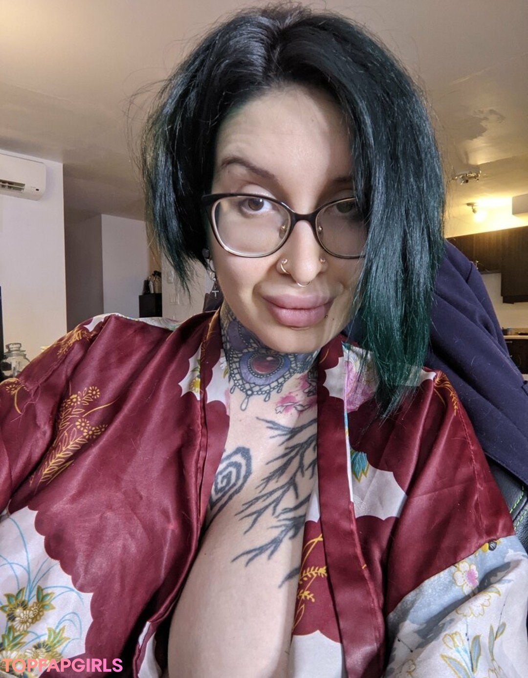 Photo nue de fuite OnlyFans de Ariane Saint Amour #1219