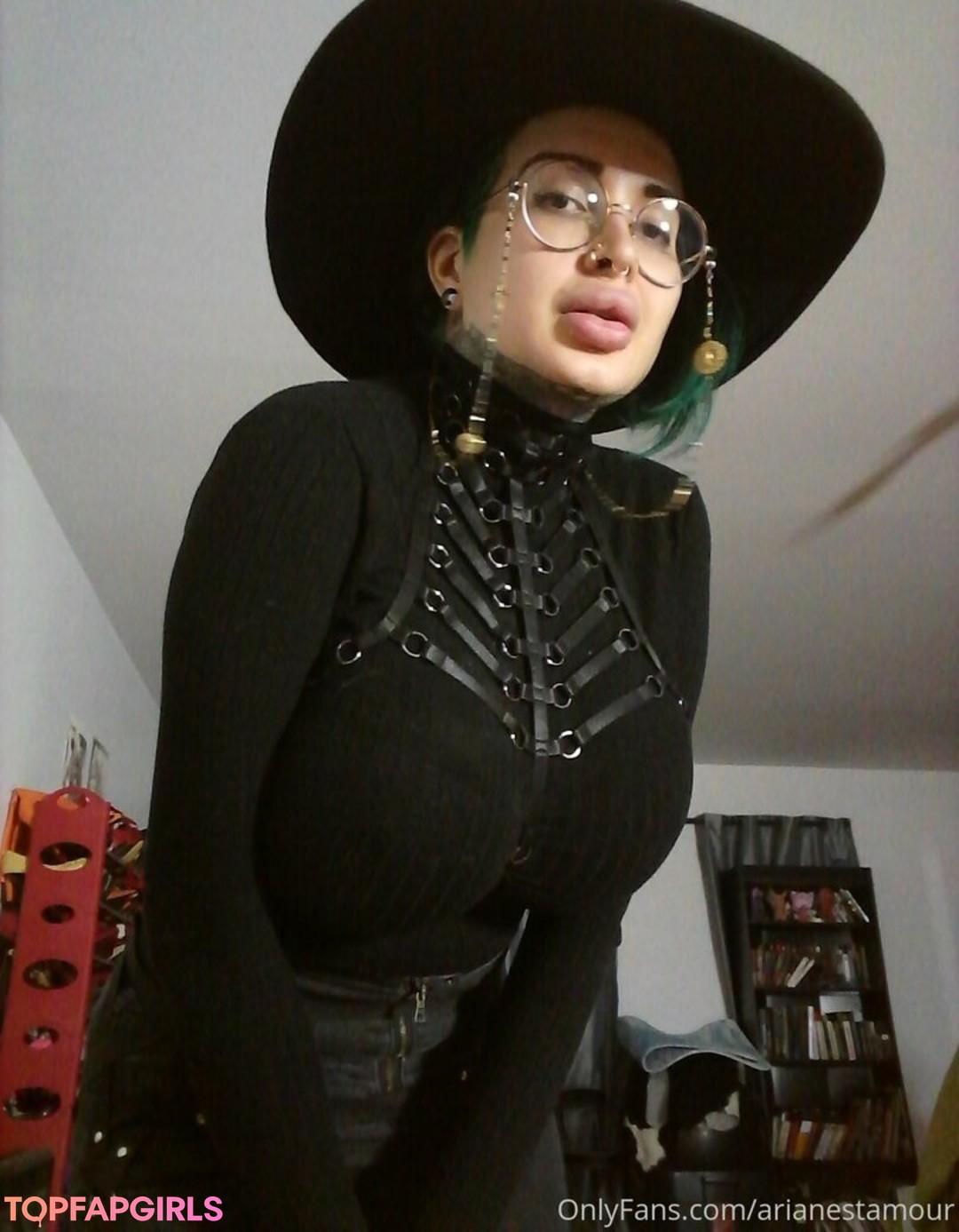 Photo nue de fuite OnlyFans de Ariane Saint Amour #1357