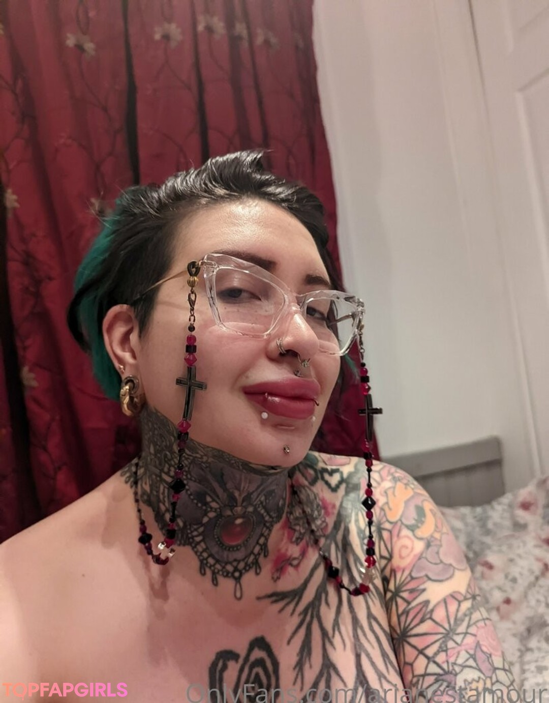 Photo nue de fuite OnlyFans de Ariane Saint Amour #2220