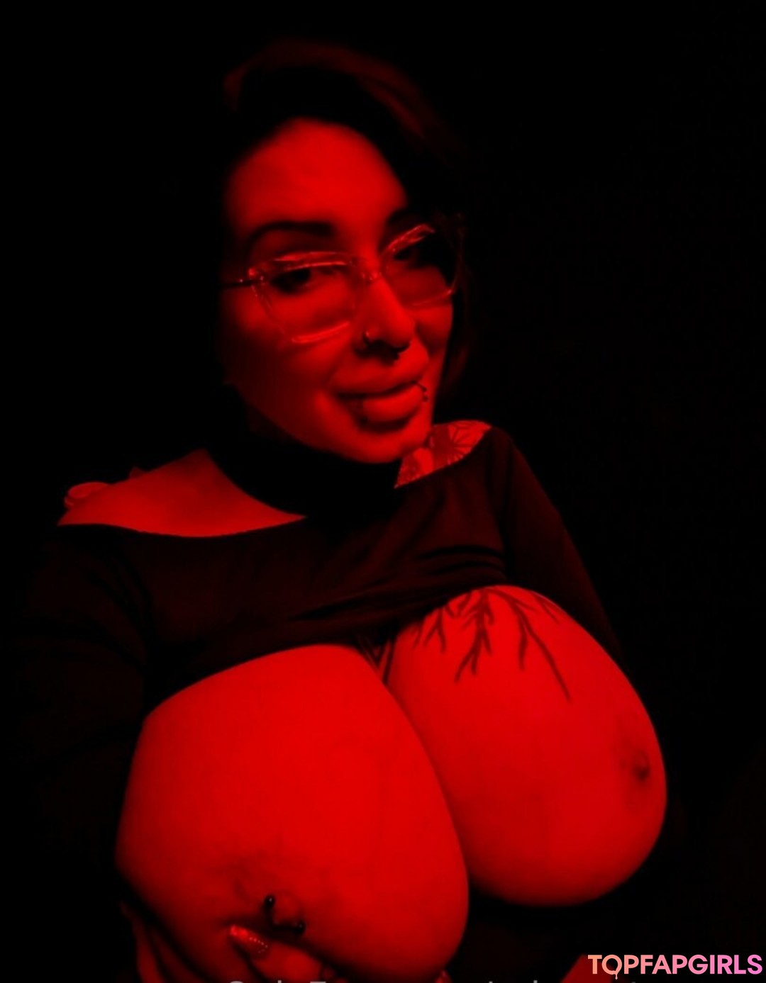 Photo nue de fuite OnlyFans de Ariane Saint Amour #2942