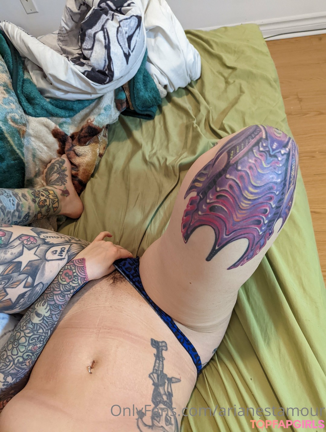 Photo nue de fuite OnlyFans de Ariane Saint Amour #973