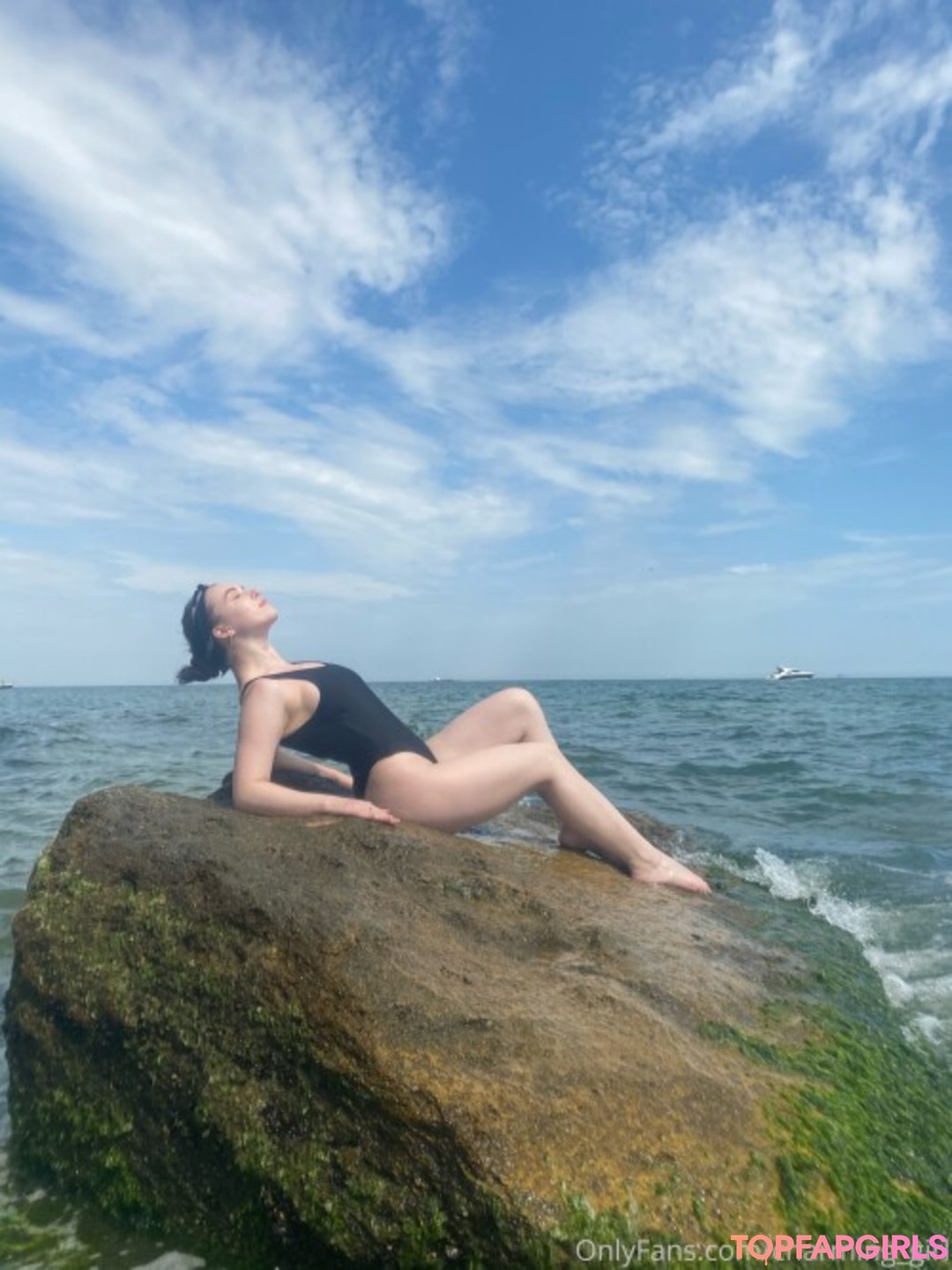 Photo nue de fuite OnlyFans de Charming Girl #169