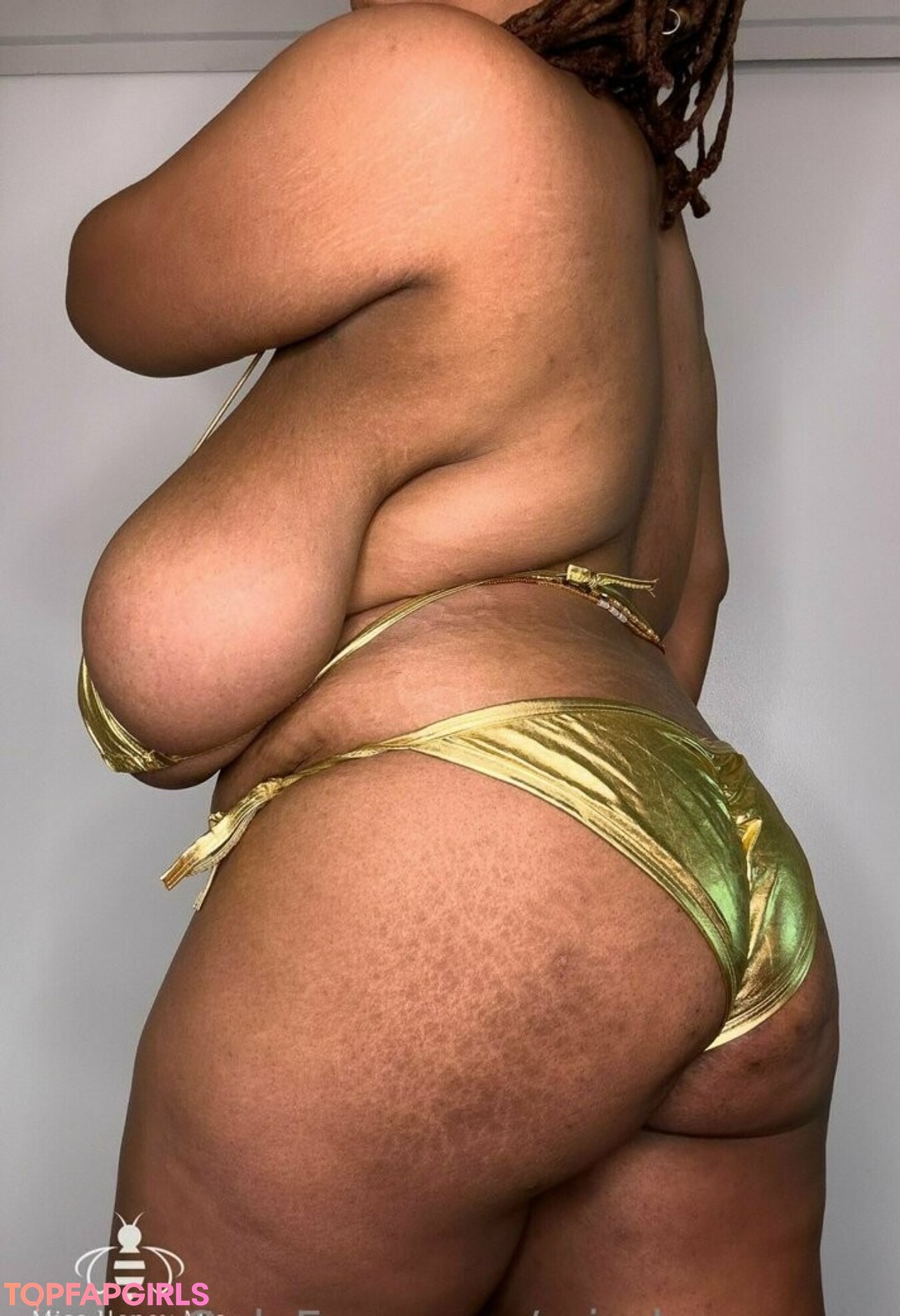 Photo nue de fuite OnlyFans de Miss Honey Mia #187