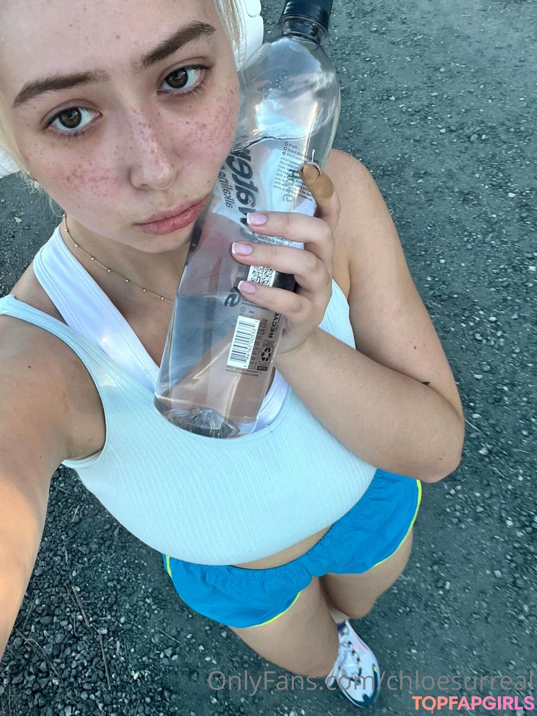 Photo nue de fuite OnlyFans de Chloe Surreal #131