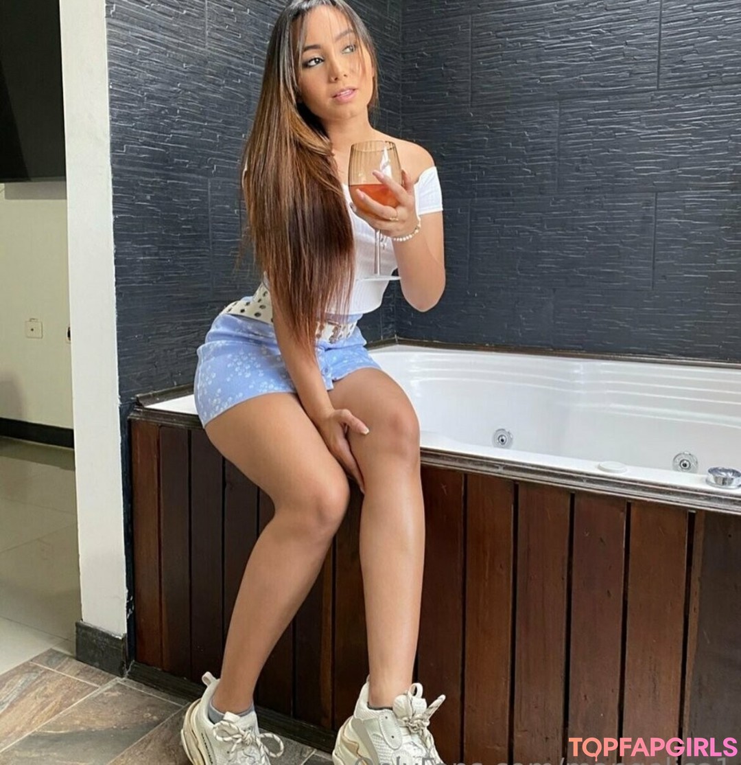 Photo nue de fuite OnlyFans de Cute Molly18 #77