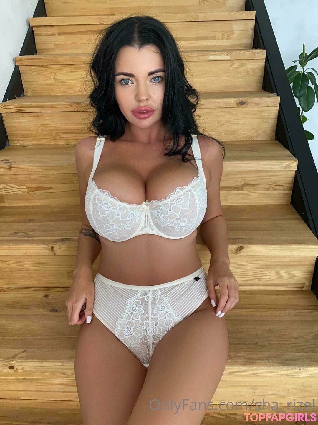 Photo nue de fuite OnlyFans de Sha Rizel #119