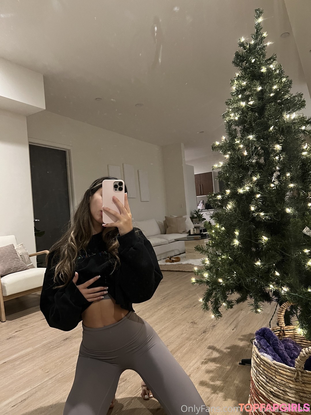 Photo nue de fuite OnlyFans de Carolina Samani #181