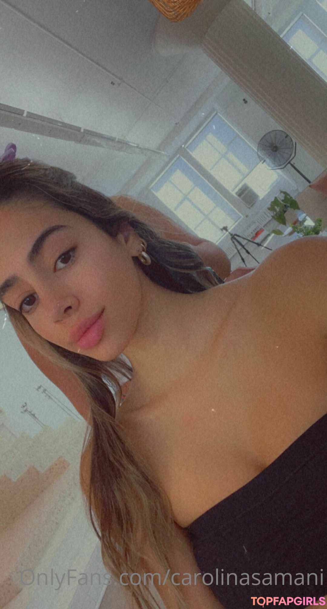 Photo nue de fuite OnlyFans de Carolina Samani #24