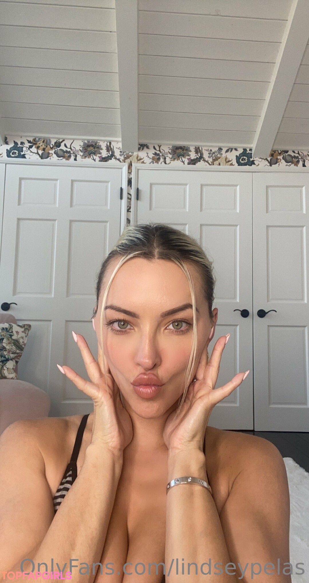 Photo nue de fuite OnlyFans de Lindsey Pelas #161