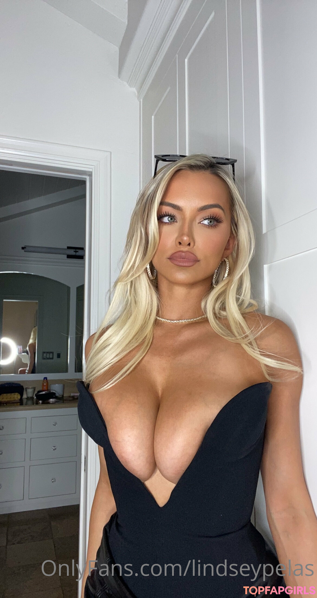 Photo nue de fuite OnlyFans de Lindsey Pelas #172