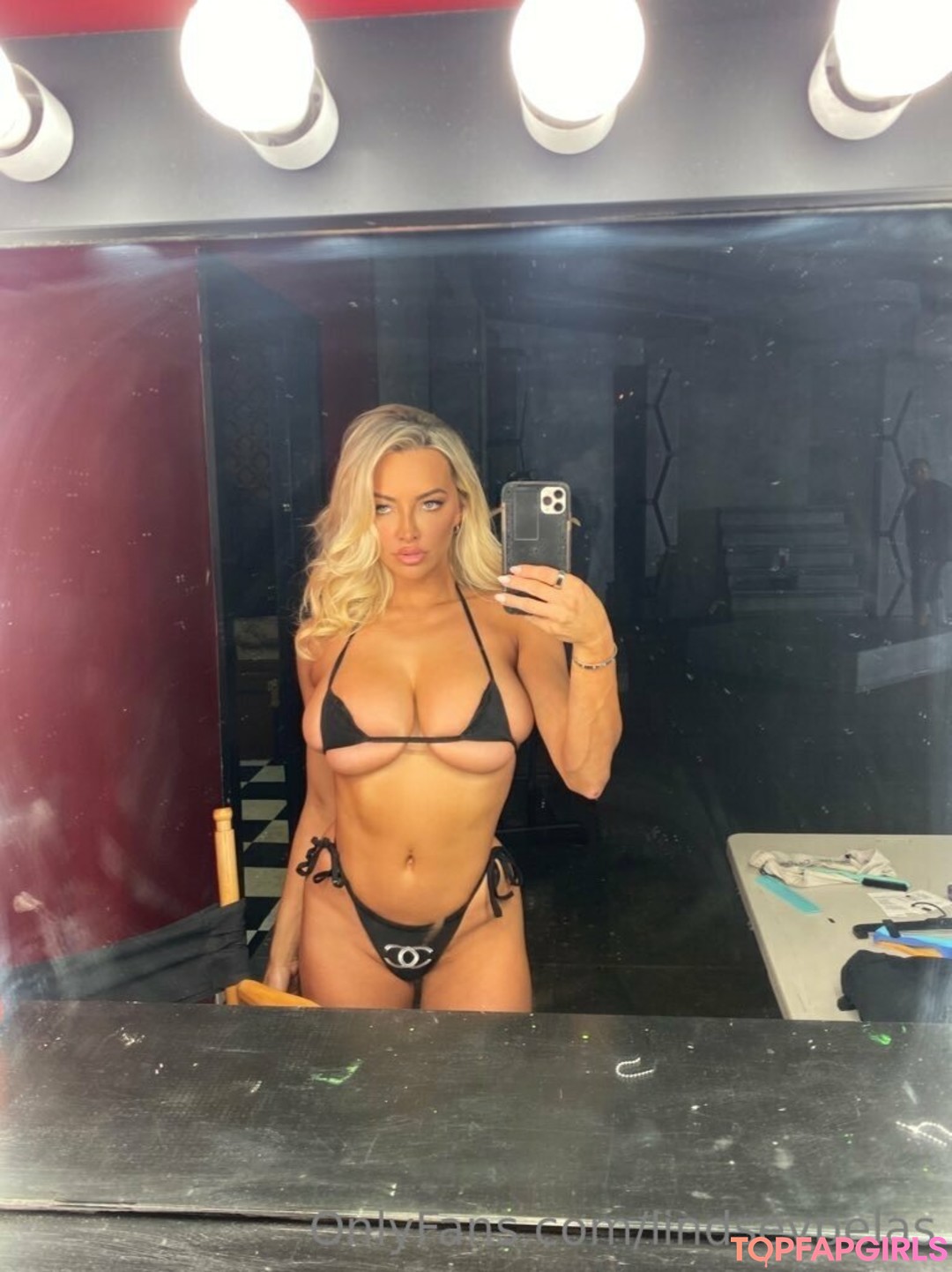 Photo nue de fuite OnlyFans de Lindsey Pelas #481