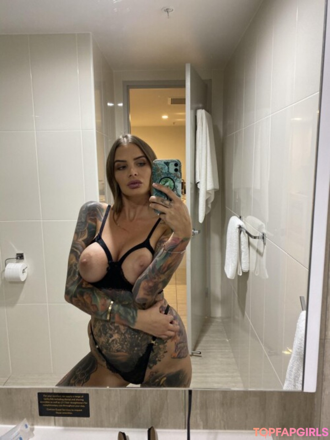 Photo nue de fuite OnlyFans de Evelyn Uncovered #24