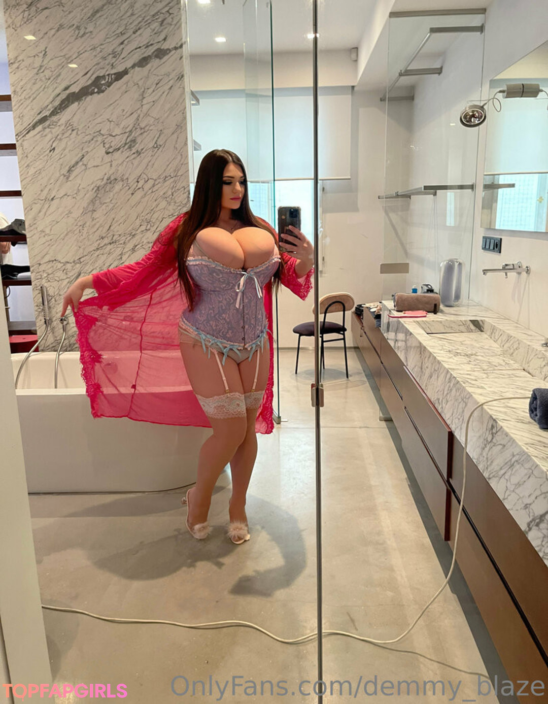 Photo nue de fuite OnlyFans de Demmy Blaze #2224