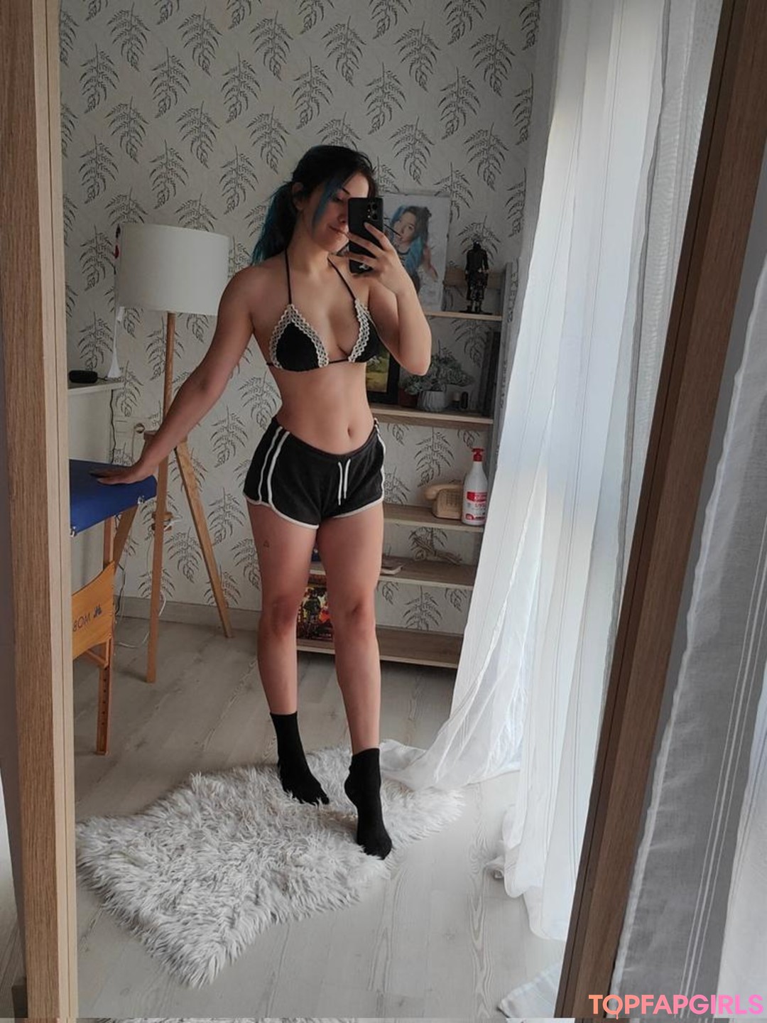 Photo nue de fuite OnlyFans de Mhere #23
